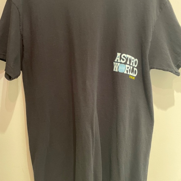 Astroworld Tour Merch Black Bear Stuffie Graphic Tee - Picture 3 of 5